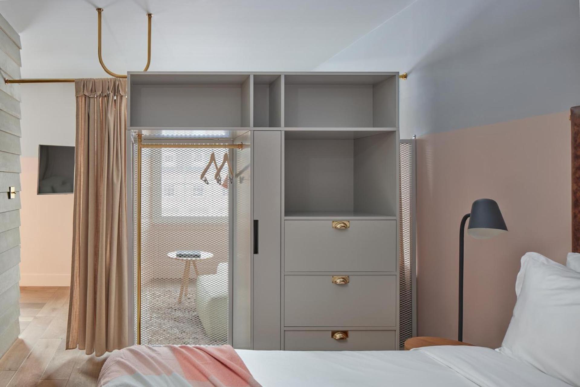 Eden Locke Hotel Единбург Стая снимка
